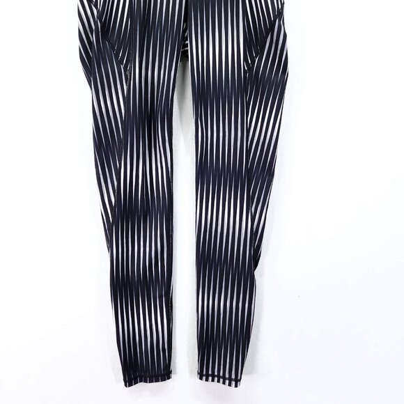 Ivy Park Women's Allover Print Leggings Size Medium - Picture 11 of 12